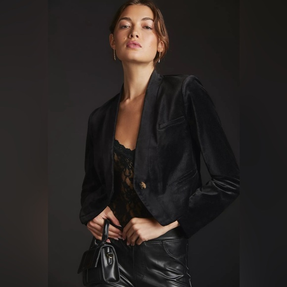 NWT! By Anthropologie Velvet Tuxedo Jacket in Black - Size 0 - Picture 1 of 5